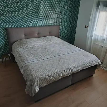 Spacieux 75m2 Apartment *