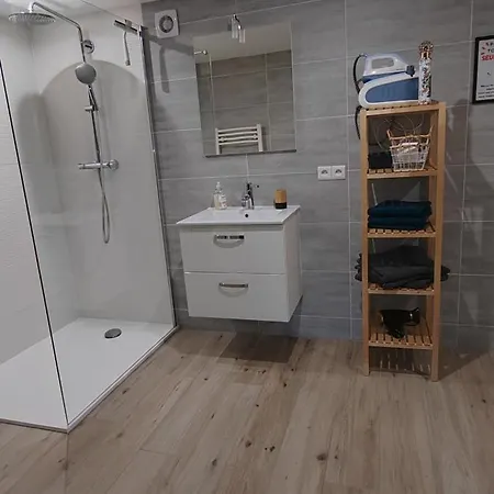 Apartment Spacieux 75m2 *